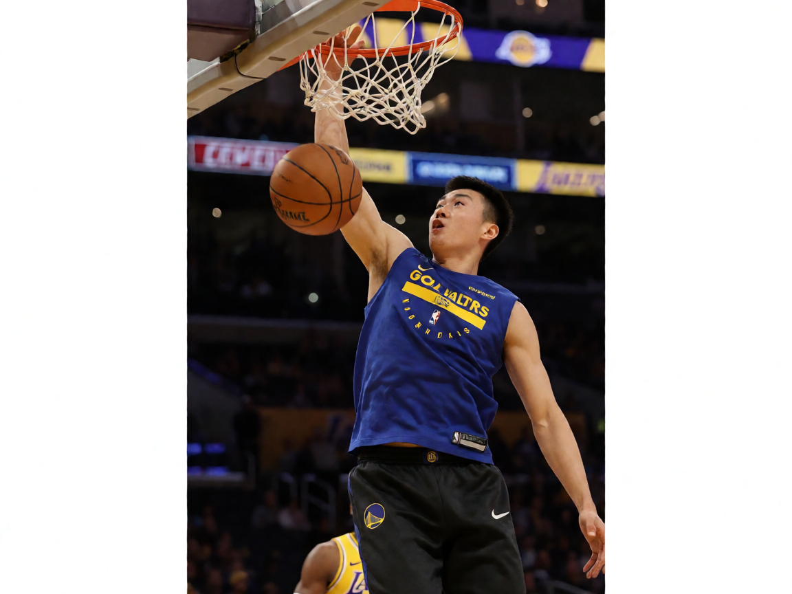 NBA球员在篮下得分特写